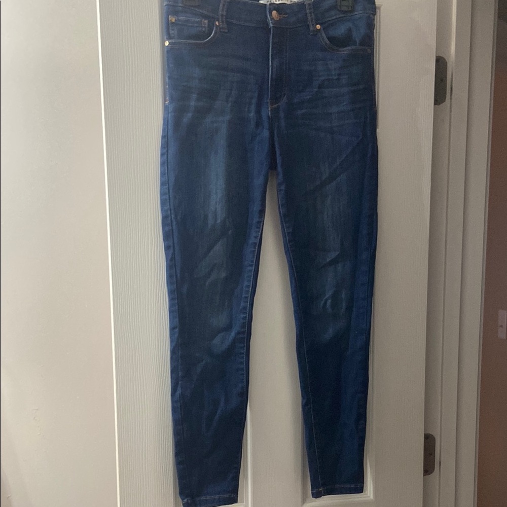 Women’s Dark Wash Blue Jeans